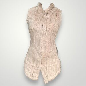 Love Token Rabbit Fur Pink Vest 🌸